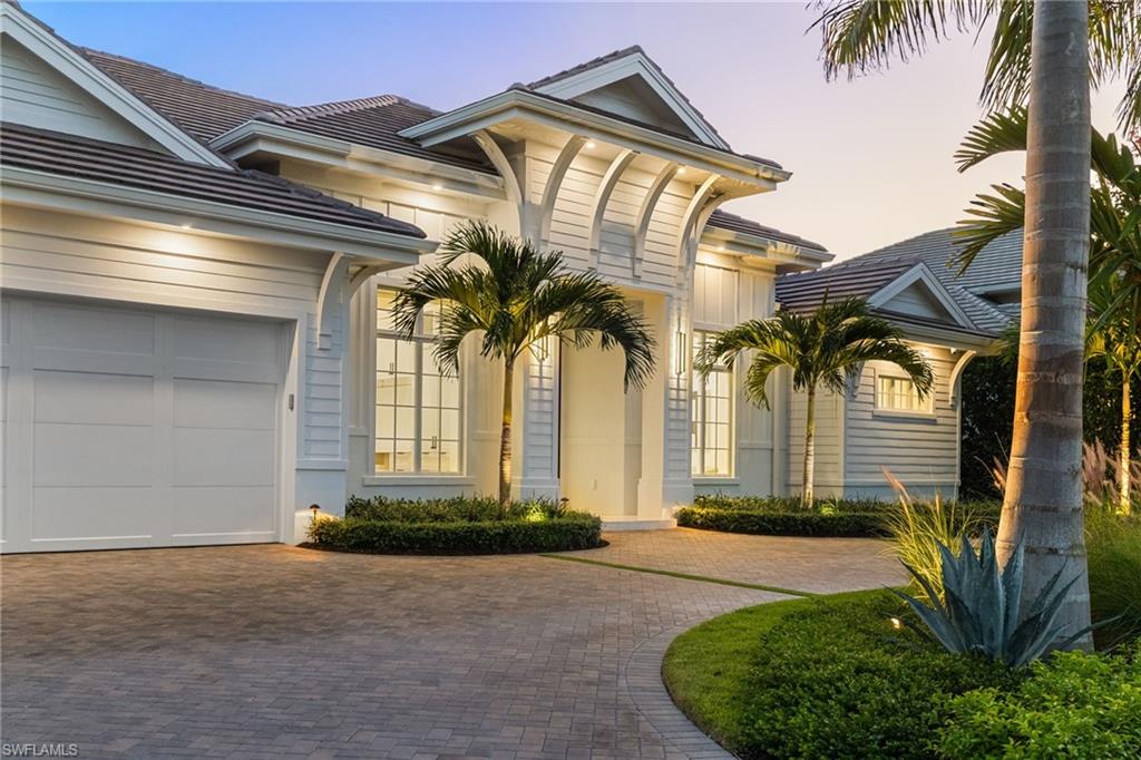 MOORINGS - Residential