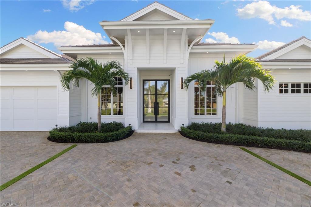 MOORINGS - Residential