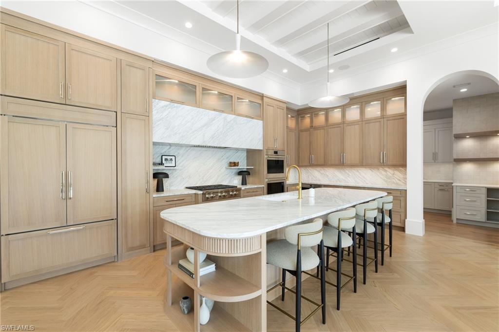 MOORINGS - Residential