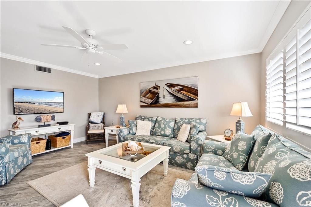 Photo of 1100 Gulf Shore BLVD N #304, NAPLES, FL 34102 (MLS # 226013890)