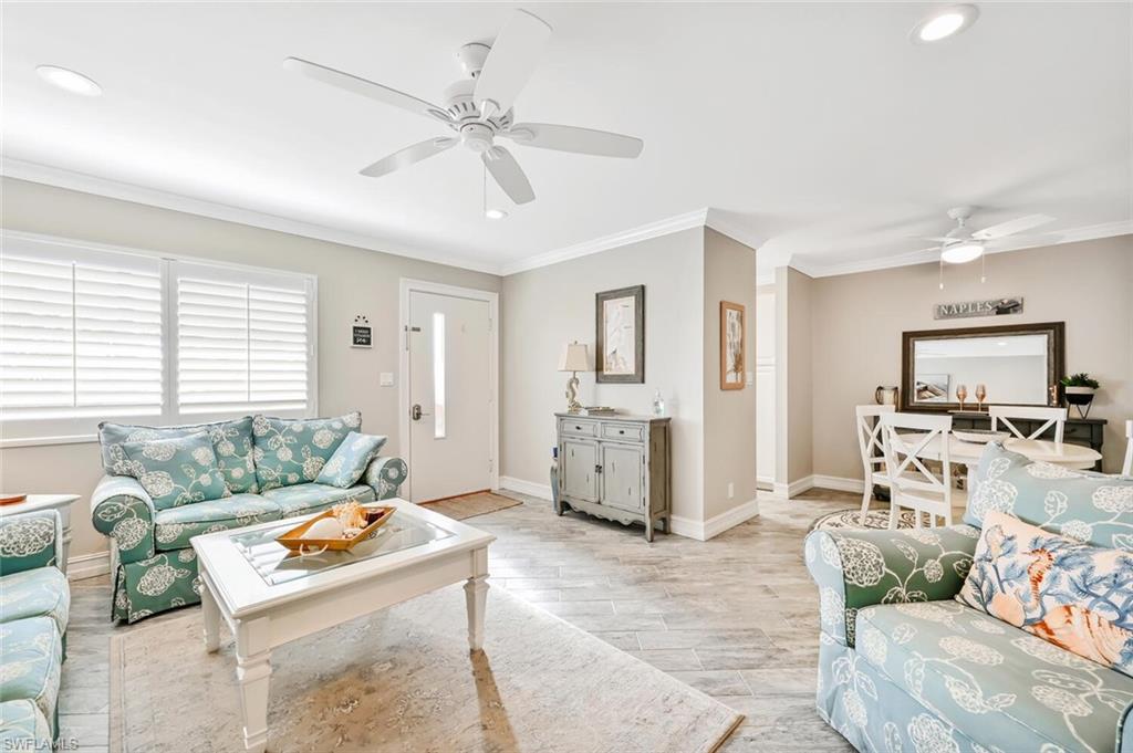 ELEVEN HUNDRED CLUB - Residential