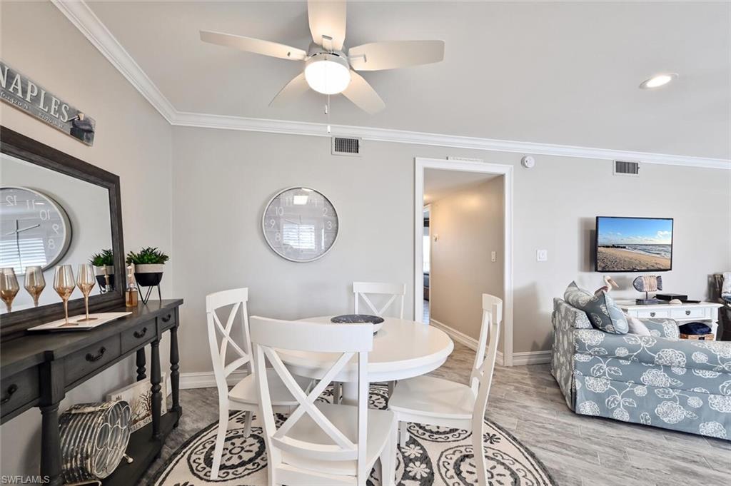 ELEVEN HUNDRED CLUB - Residential