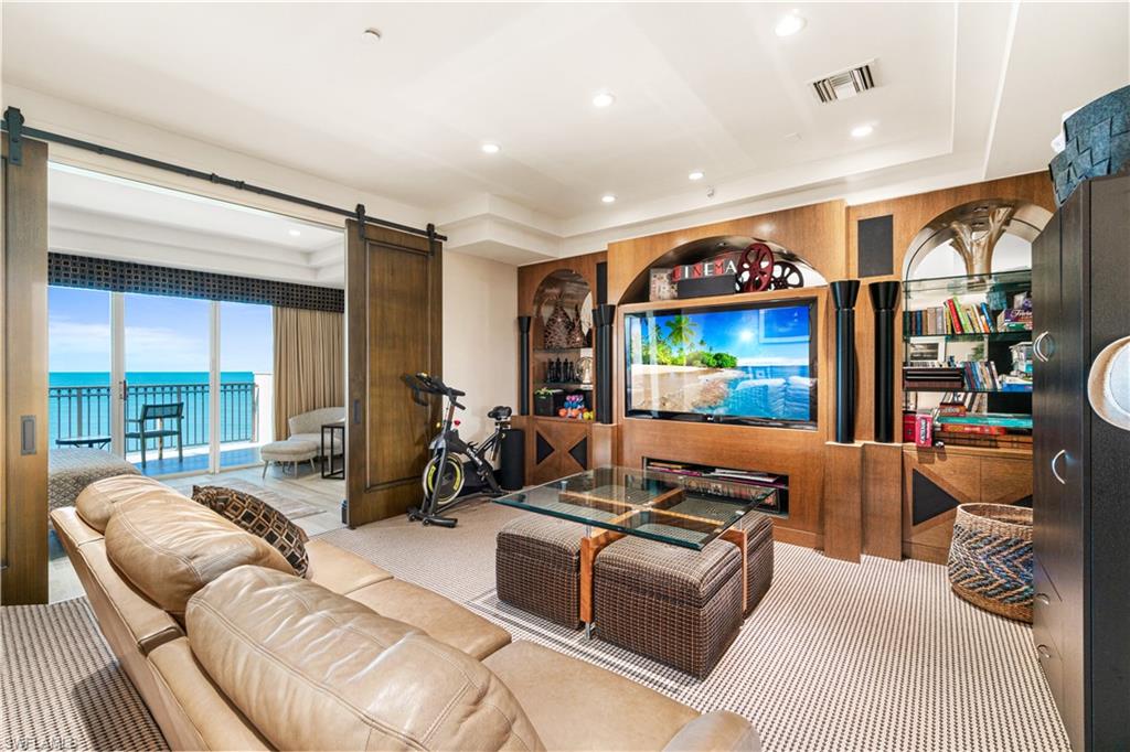 BONITA BEACH - Residential