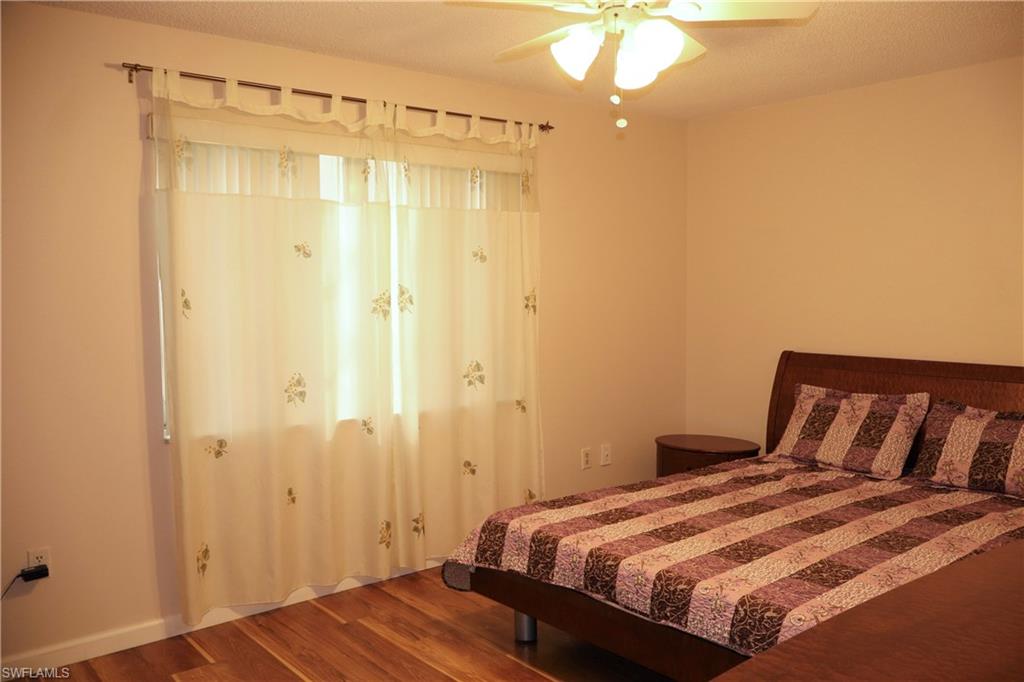 SEVEN LAKES - Residential