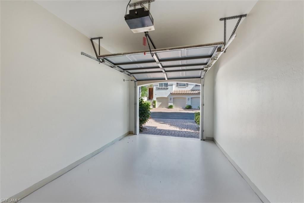 COLONADE - Residential