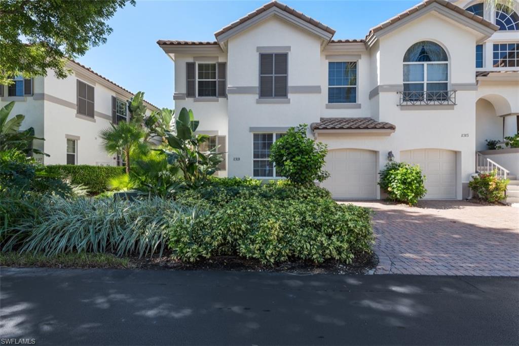 COLONADE - Residential