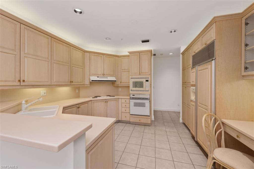 COLONADE - Residential