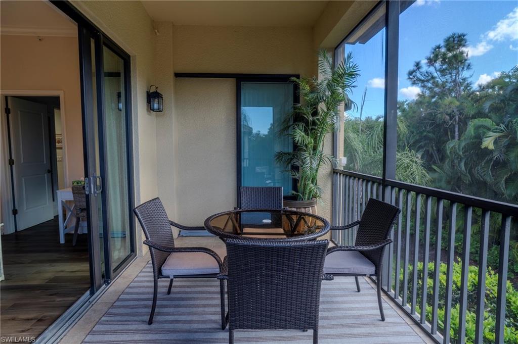 NAPLES BAY RESORT - Residential