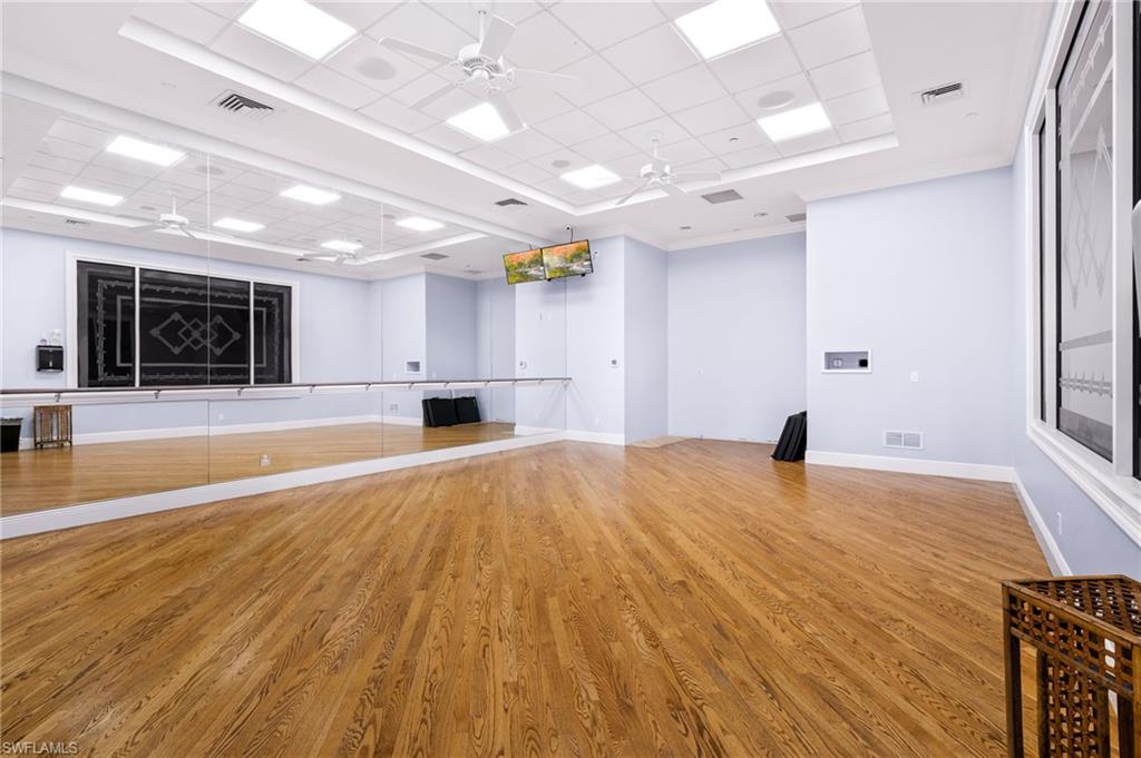 SATURNIA LAKES - Residential