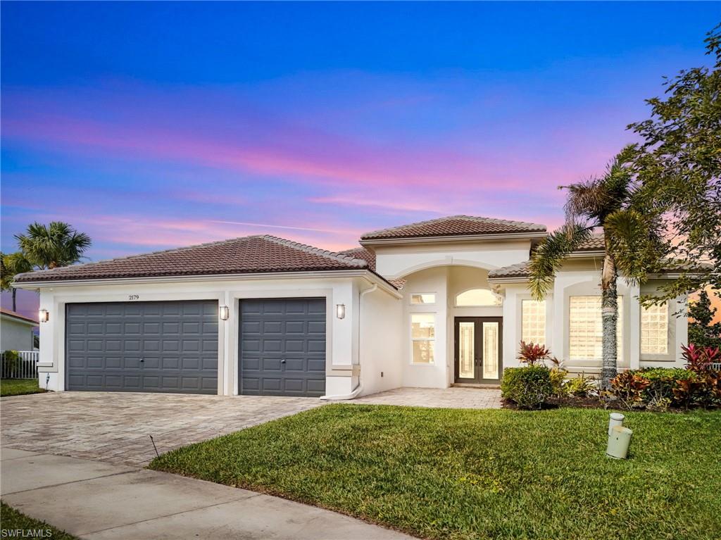 SATURNIA LAKES - Residential