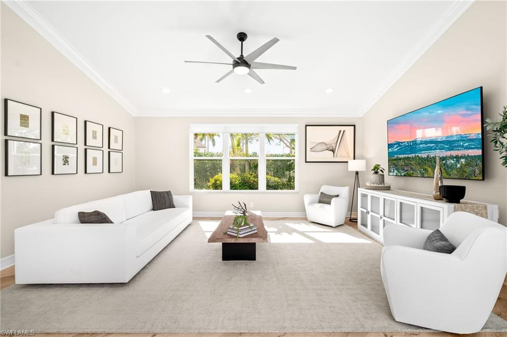 SATURNIA LAKES - Residential