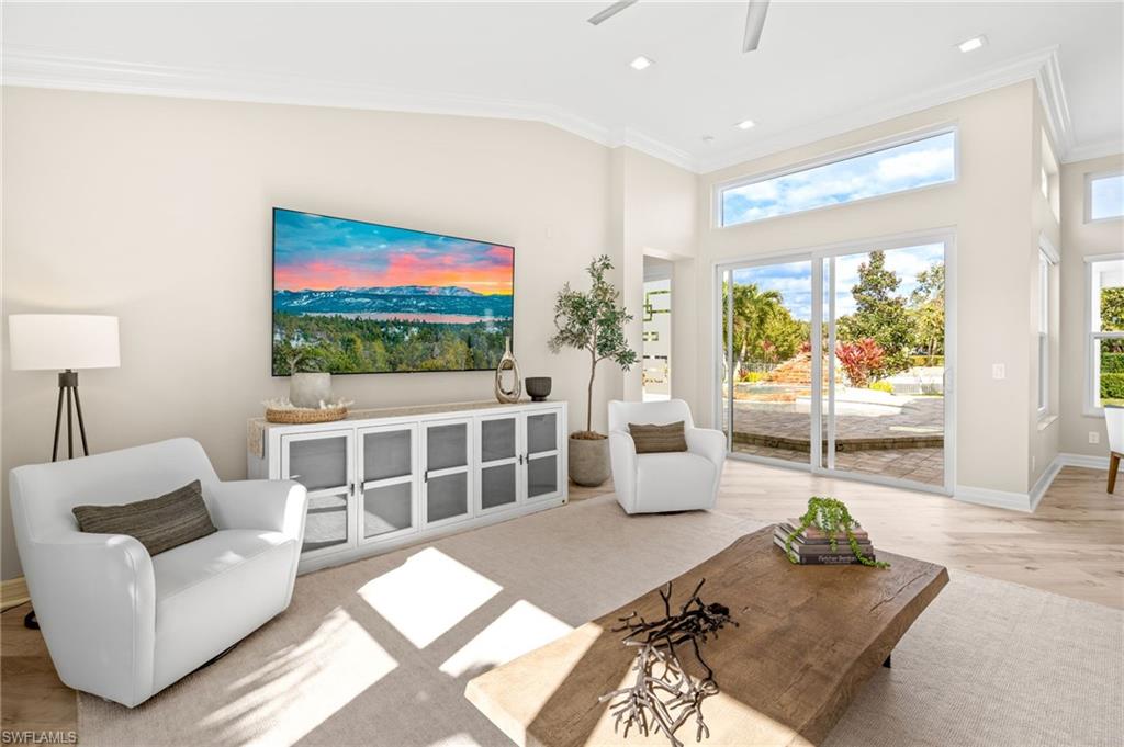 SATURNIA LAKES - Residential