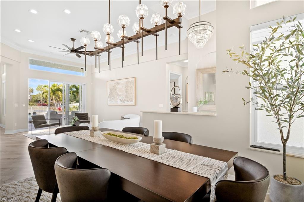 SATURNIA LAKES - Residential