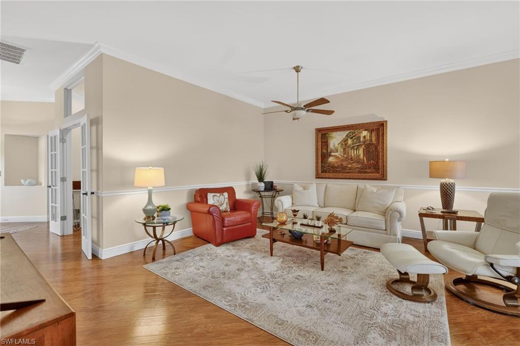 HIGHLAND WOODS VILLAS - Residential