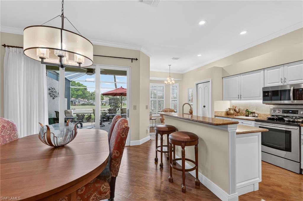 HIGHLAND WOODS VILLAS - Residential