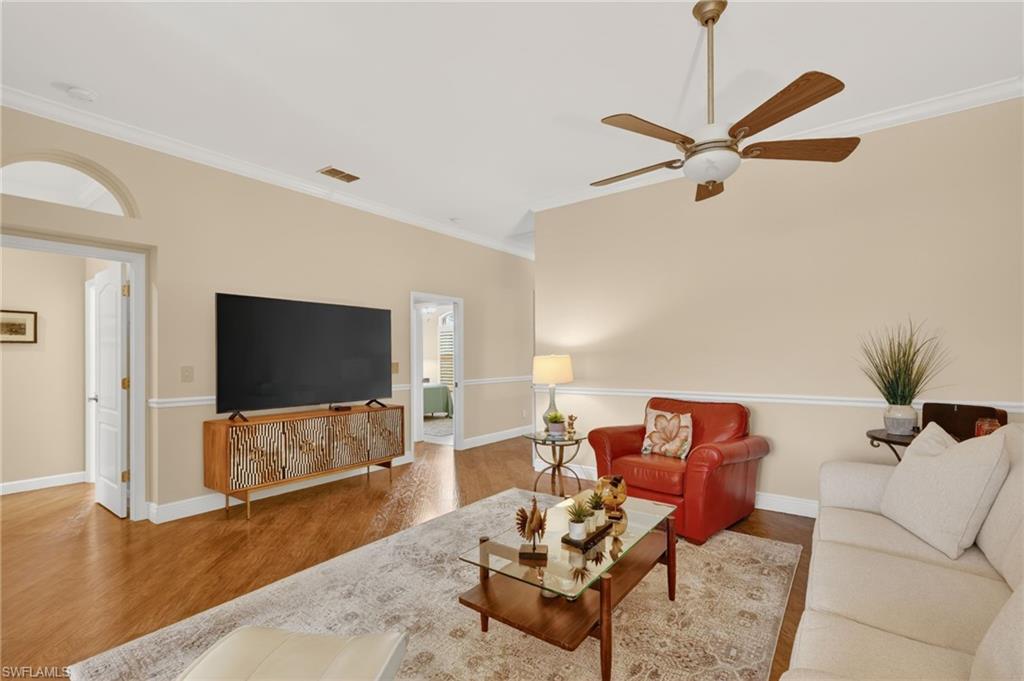 HIGHLAND WOODS VILLAS - Residential