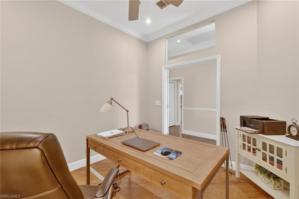 HIGHLAND WOODS VILLAS - Residential