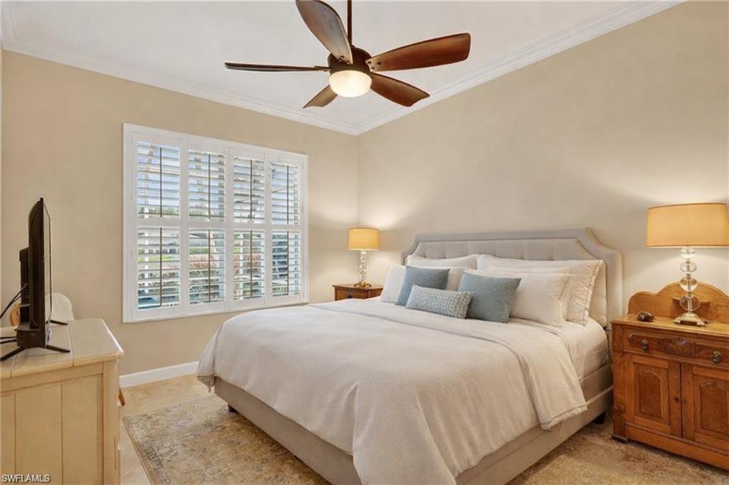 HIGHLAND WOODS VILLAS - Residential