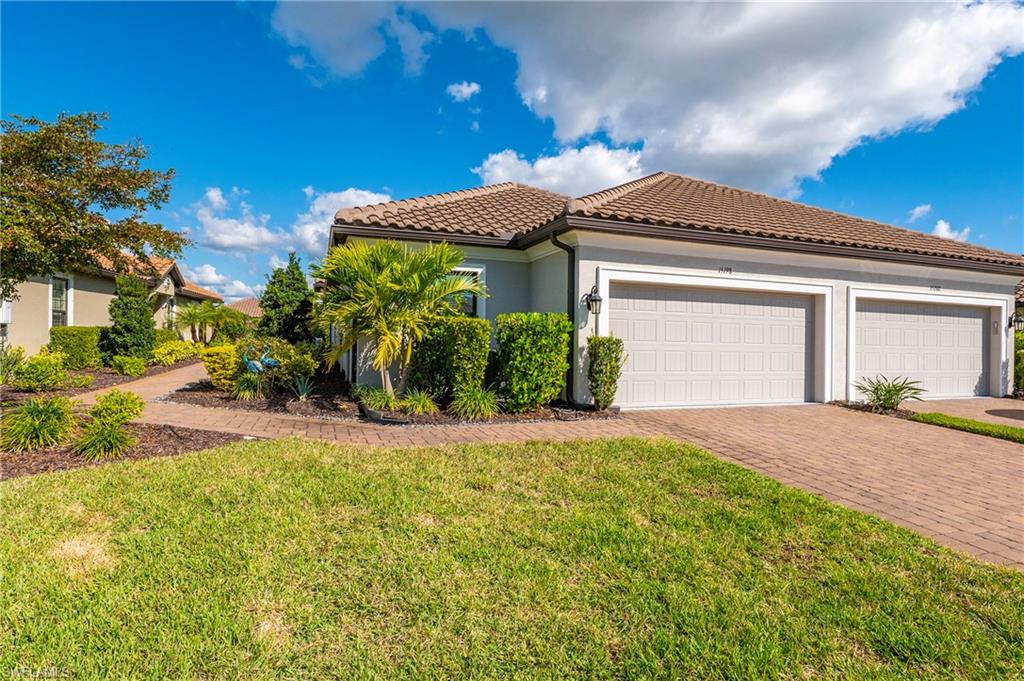 ESPLANADE BY THE ISLANDS - Residential