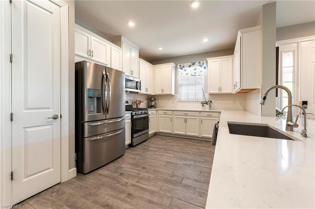 ESPLANADE BY THE ISLANDS - Residential