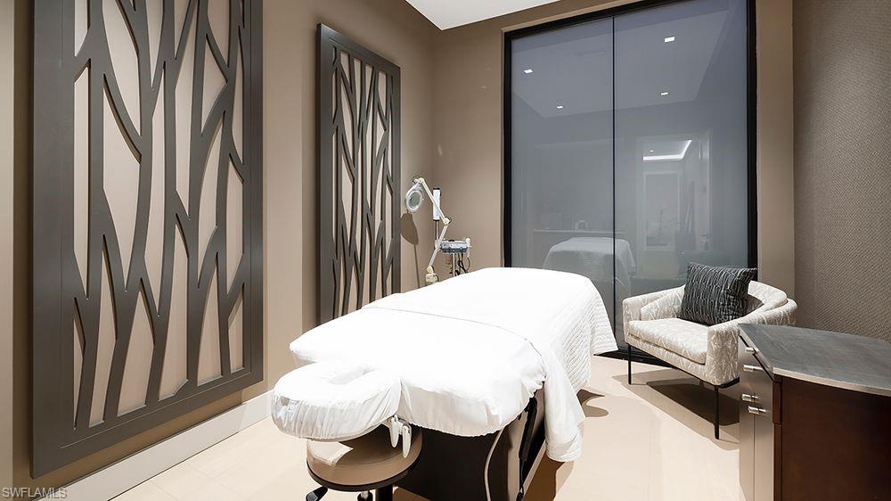 ESPLANADE BY THE ISLANDS - Residential