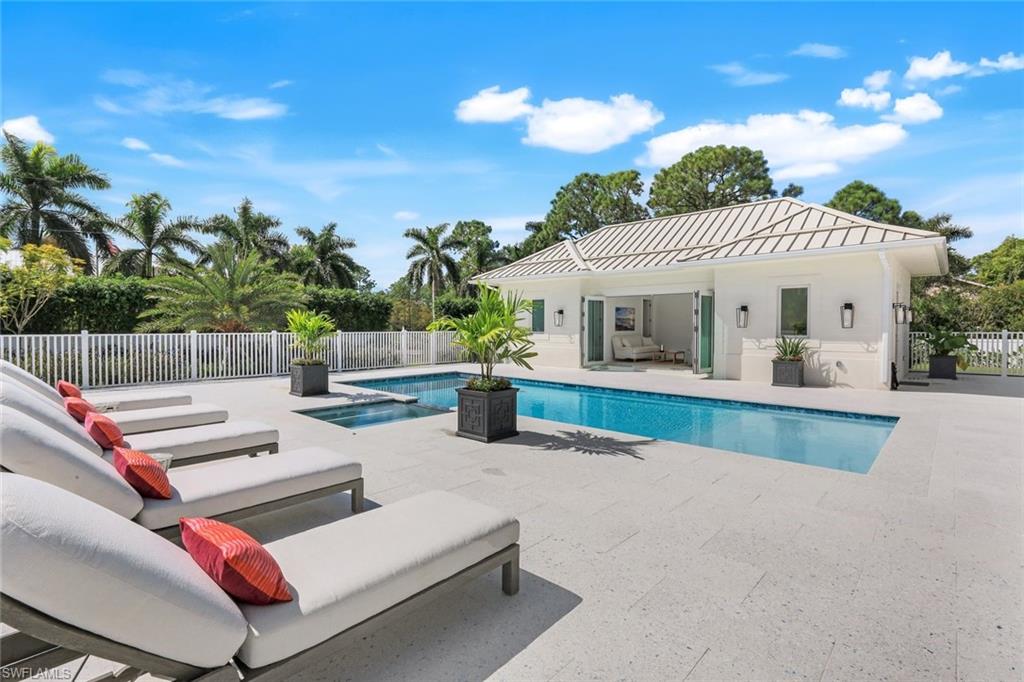 ACREAGE HEADER - Residential