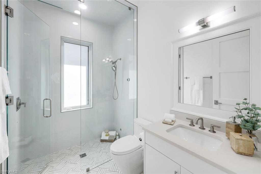 ACREAGE HEADER - Residential