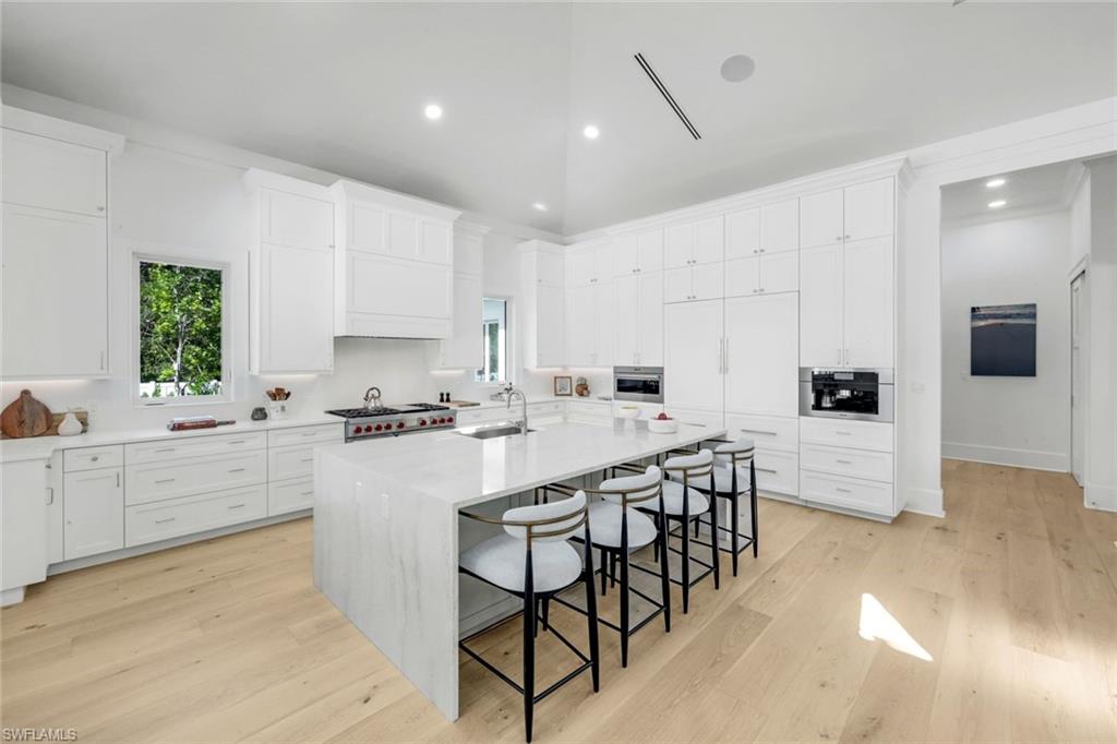 ACREAGE HEADER - Residential