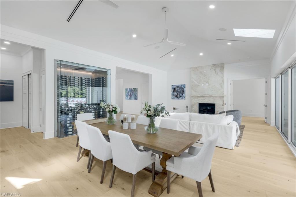 ACREAGE HEADER - Residential