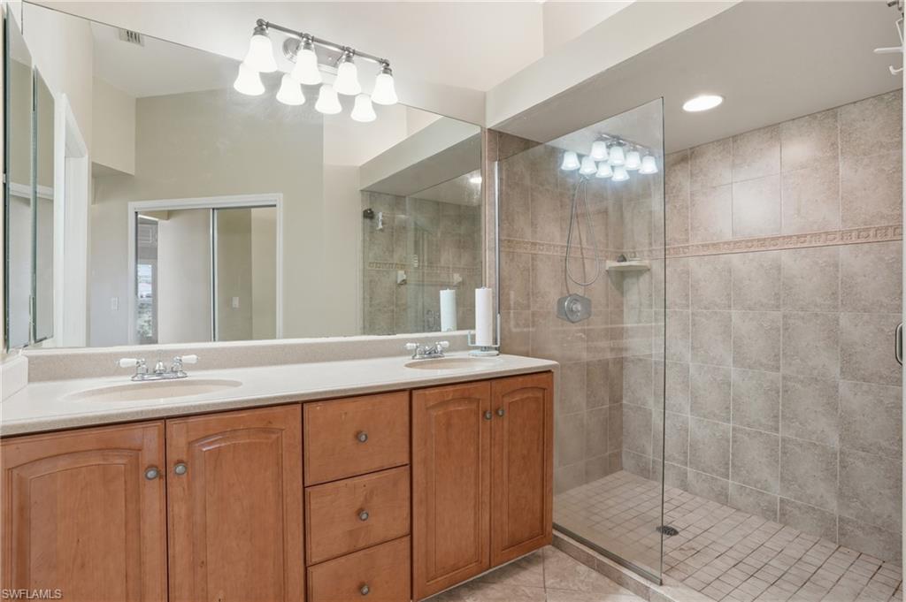 DEVONSHIRE LAKES - Residential