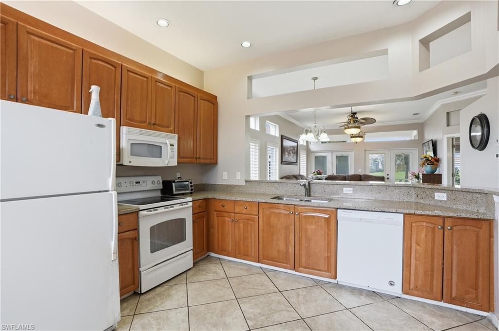 DEVONSHIRE LAKES - Residential