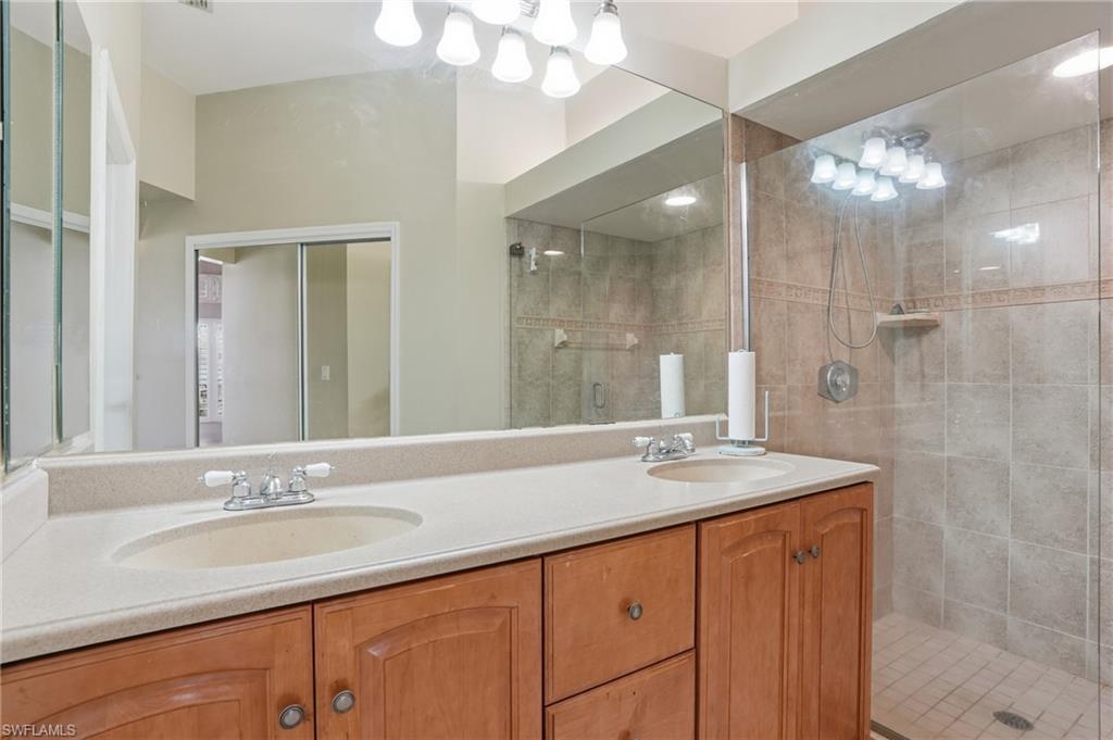 DEVONSHIRE LAKES - Residential