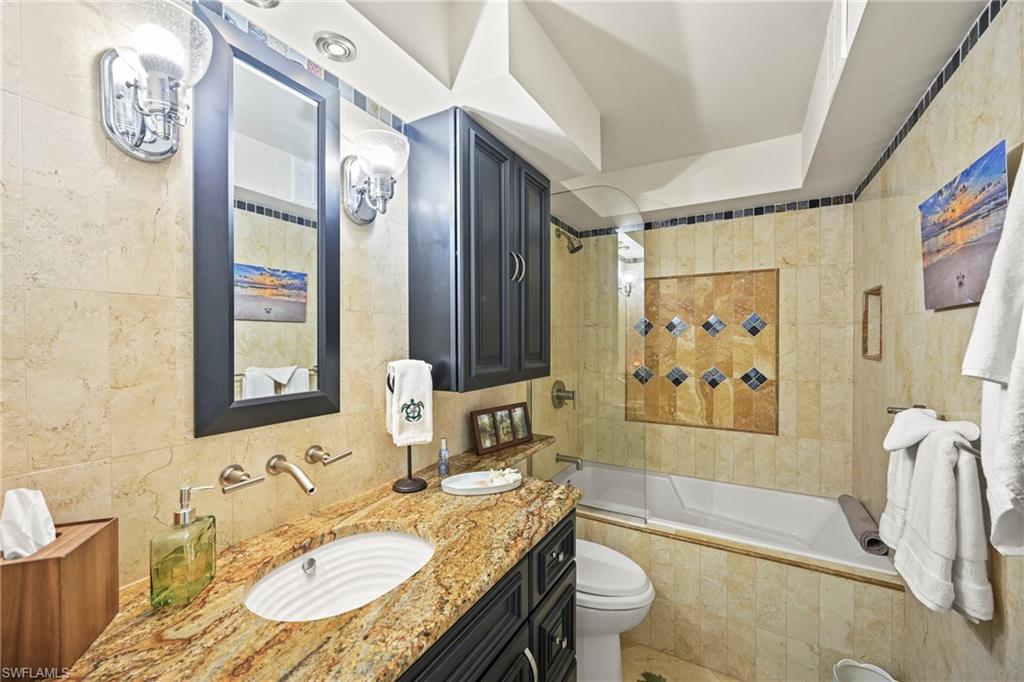 DOLPHIN WAY - Residential