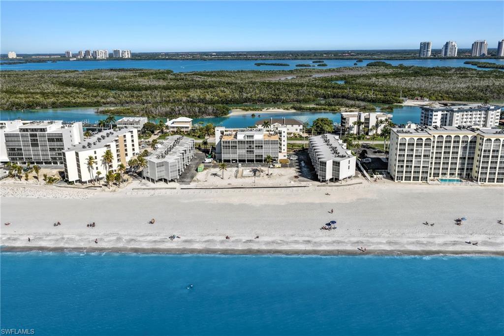 DOLPHIN WAY - Residential