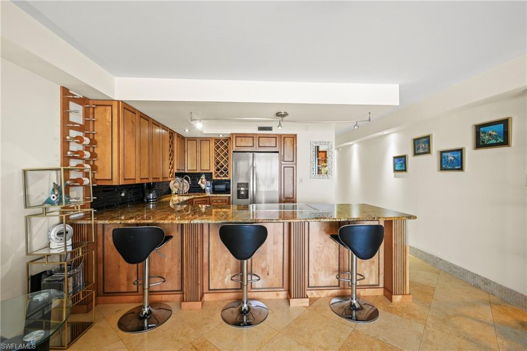 DOLPHIN WAY - Residential