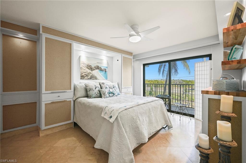 DOLPHIN WAY - Residential