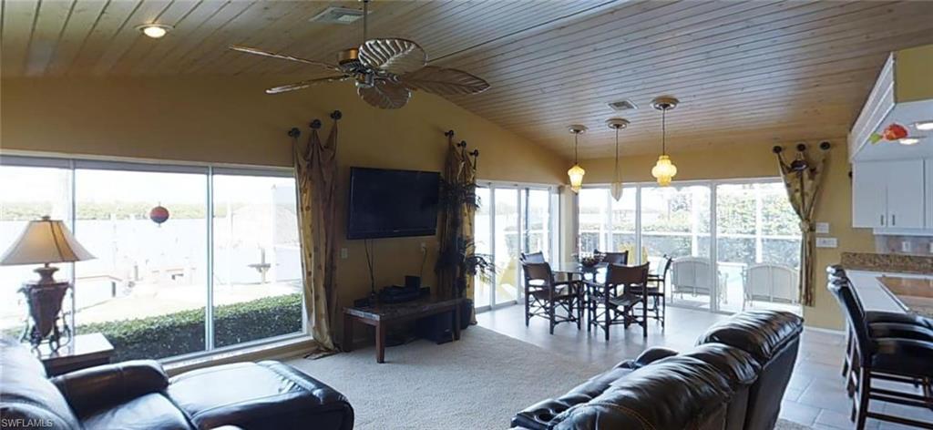 HOLIDAY HEIGHTS - Residential