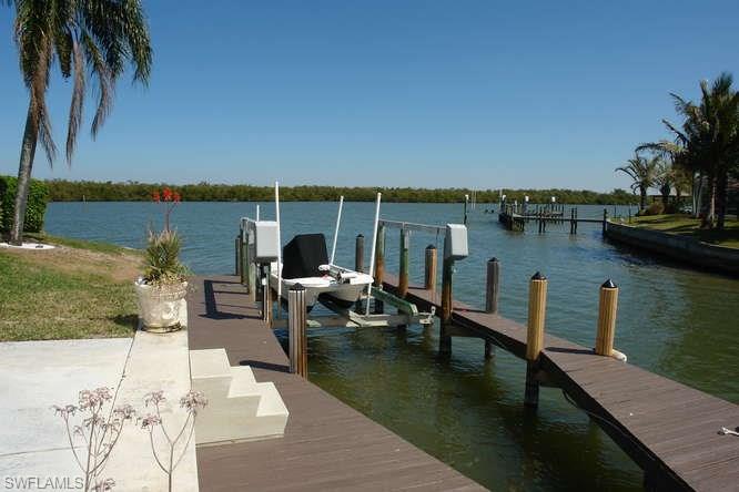 HOLIDAY HEIGHTS - Residential