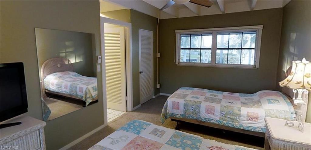 HOLIDAY HEIGHTS - Residential