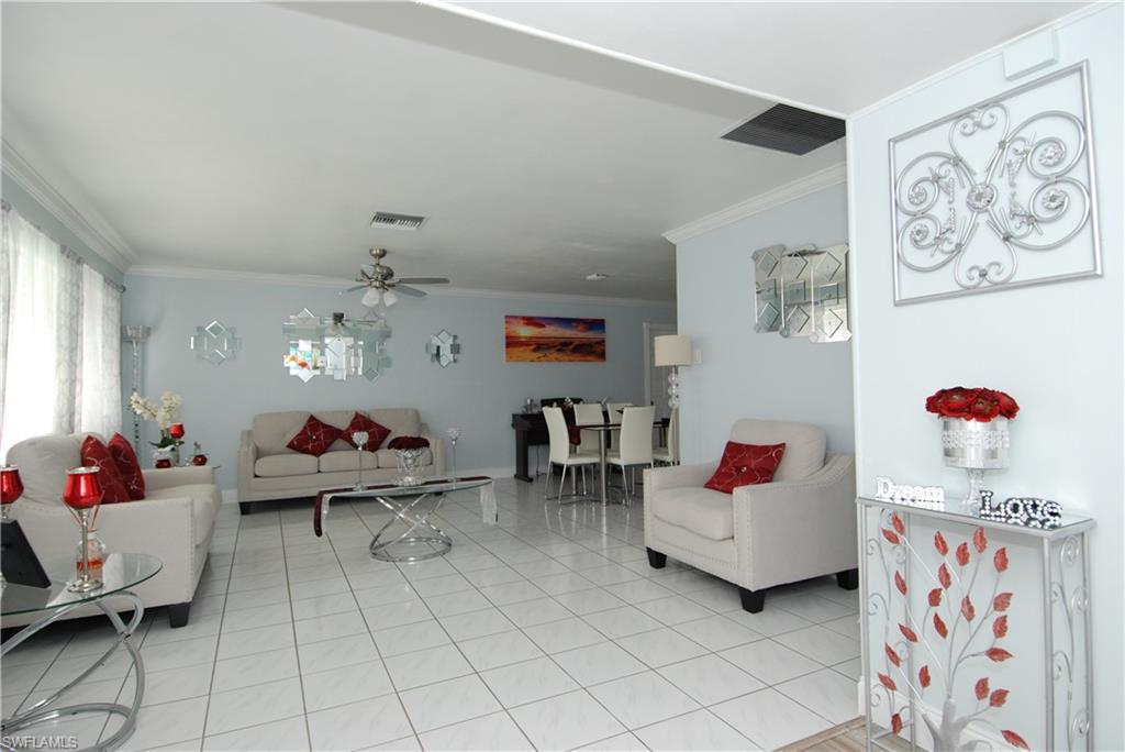 GOLDEN GATE CITY - Residential