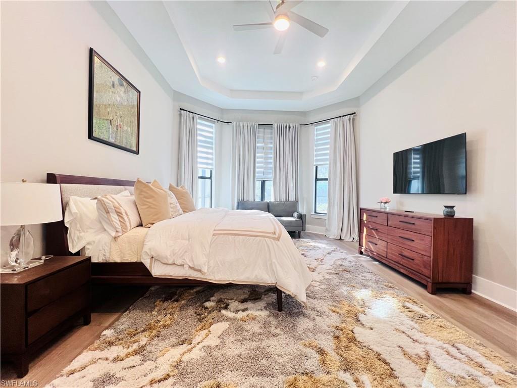 CAYMAS - Residential Lease