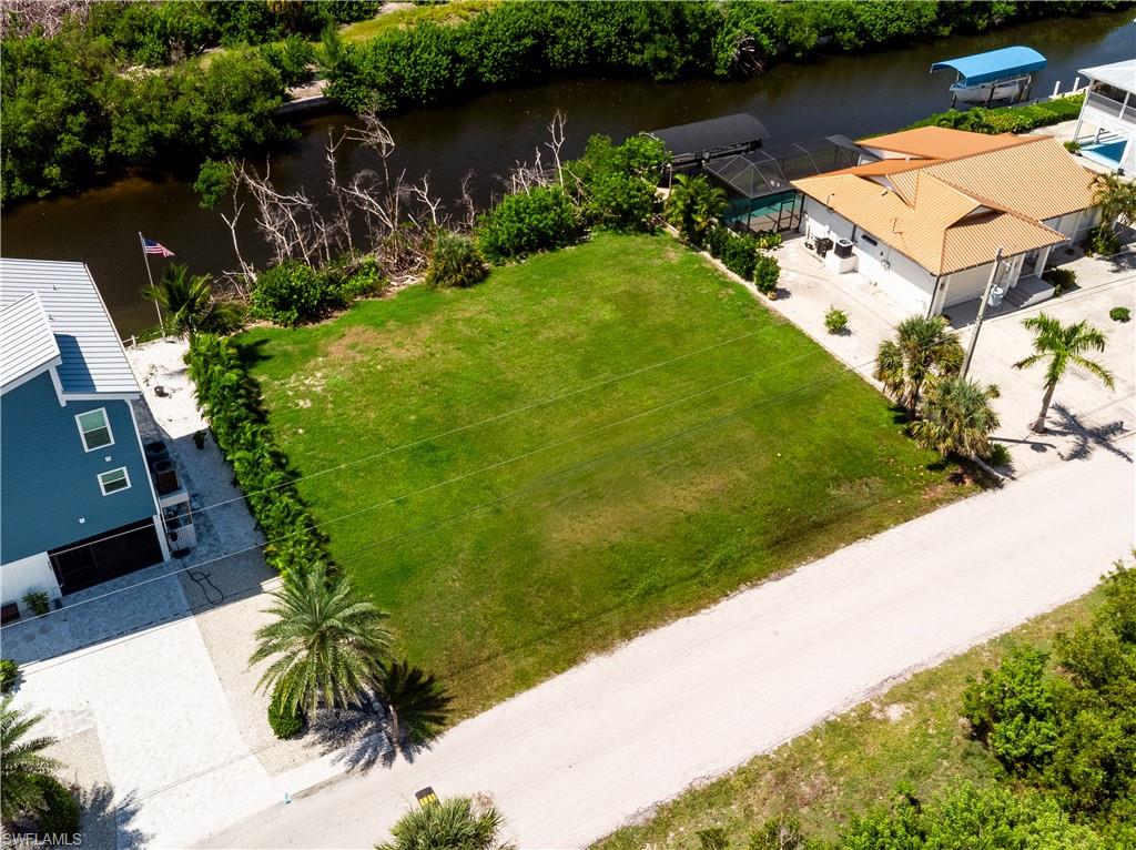 GALT ISLAND SHORES - Land