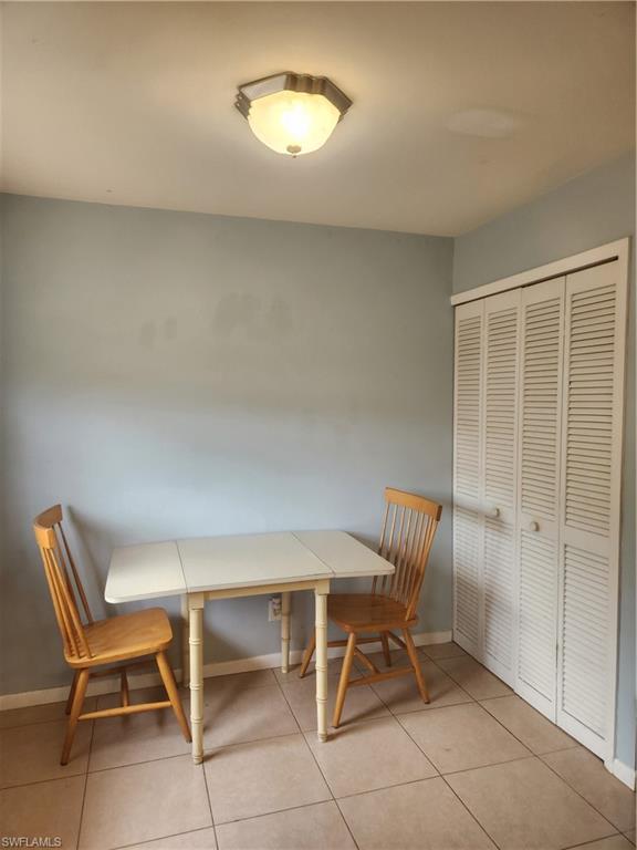 SAN CARLOS PARK - Residential