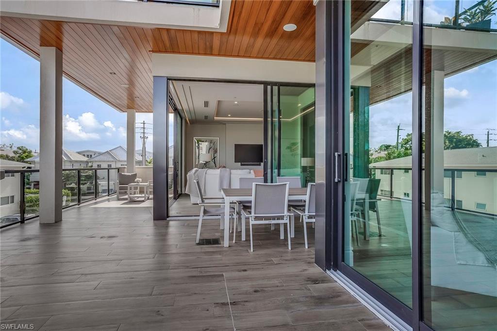 OLDE NAPLES - Residential