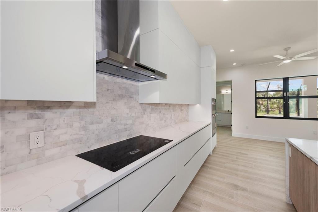 GOLDEN GATE ESTATES - Residential