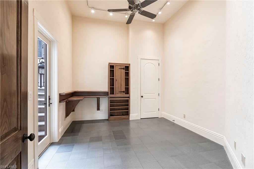 STERLING HILL - Residential