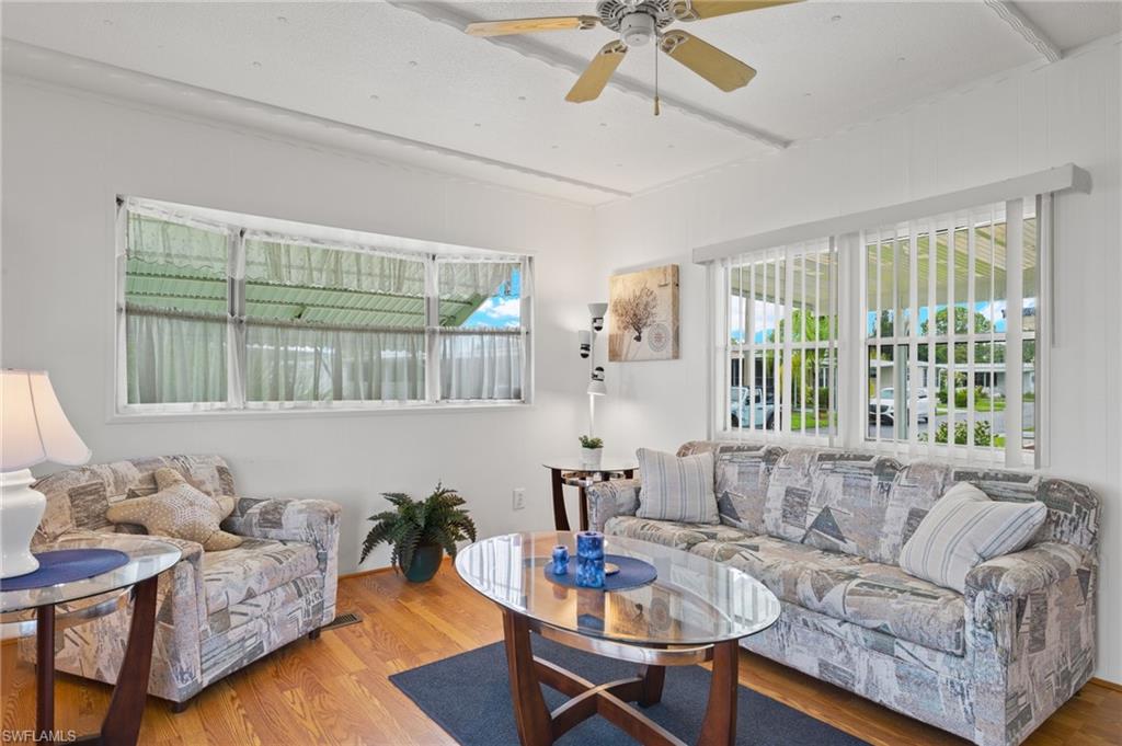 LAZY DAYS MOBILE VILLAGE - Residential