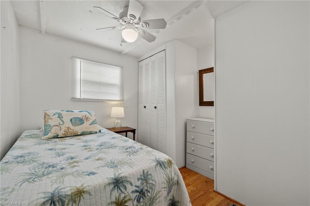 LAZY DAYS MOBILE VILLAGE - Residential