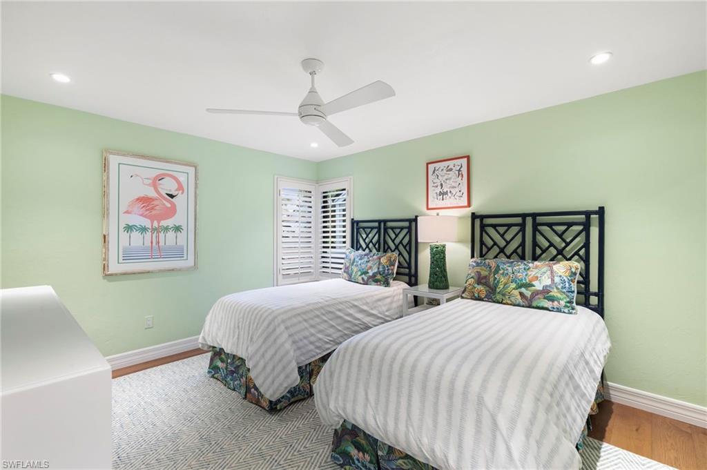 BRIDGE WAY VILLAS - Residential