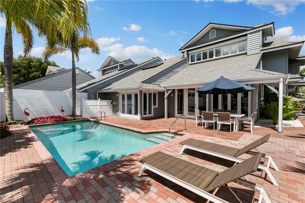 BRIDGE WAY VILLAS - Residential